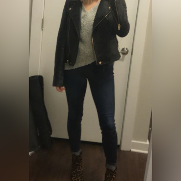 Good American Good Waist High-Rise Light Compression Jeans - Picture 7 of 7